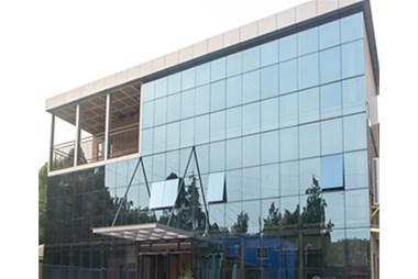 集裝箱做的辦公樓，辦公環(huán)境美美的！